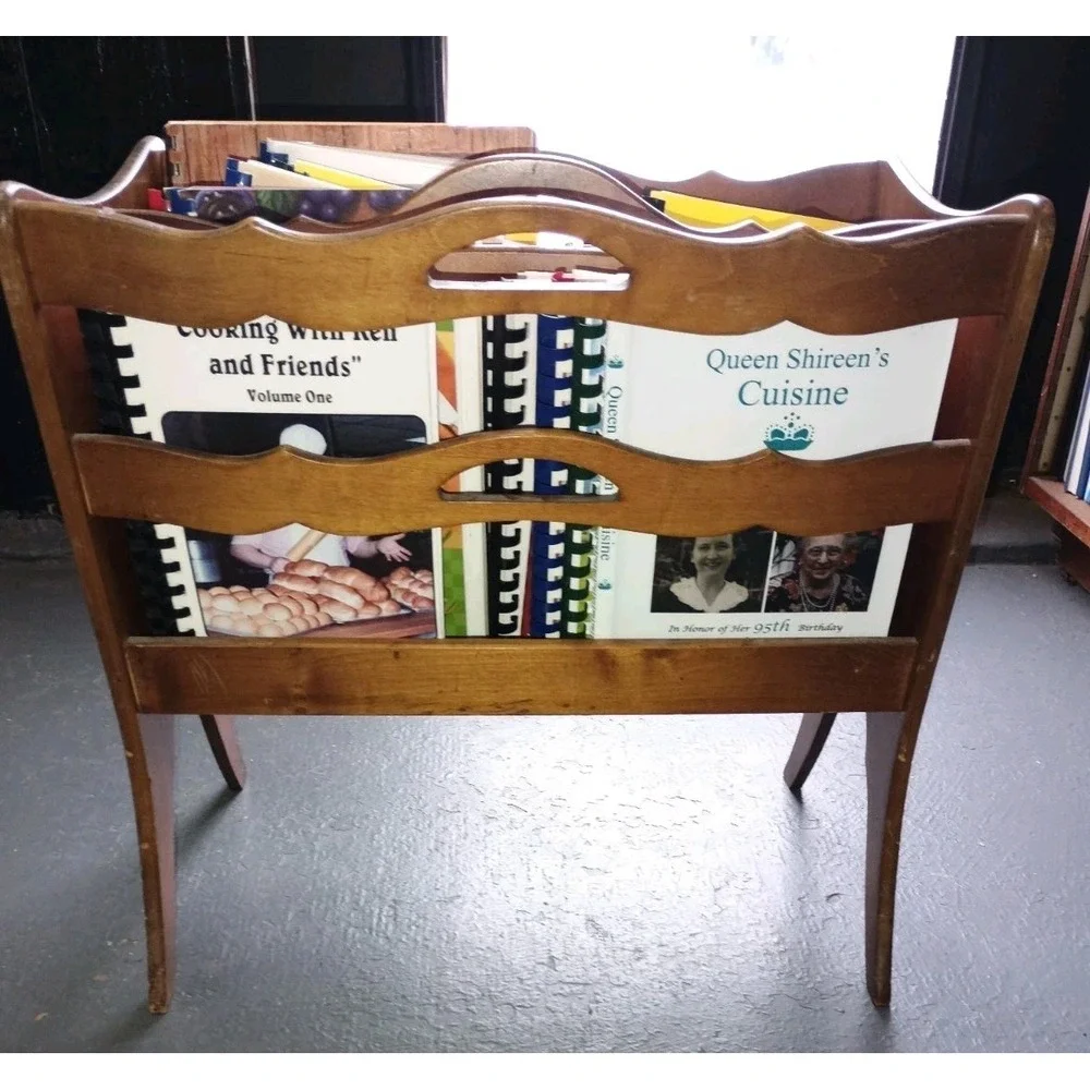 The Ferguson Brothers‎ Wooden Vintage Magazine Rack Stand